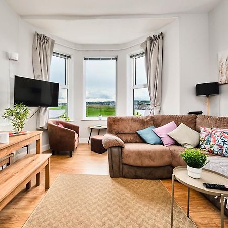 2 Dunluce Green - Portrush By The Sea Exteriör bild